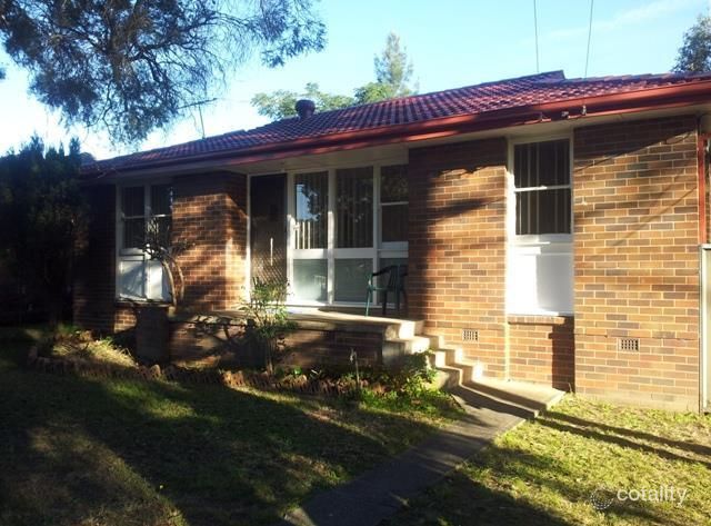 7 Midway Pl, Lethbridge Park, NSW 2770