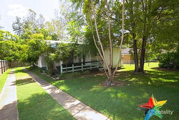 12 Charlotte St, Blackstone, QLD 4304