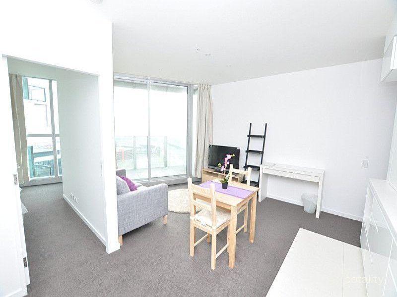 1310/231-245 Harbour Esp, Docklands, VIC 3008