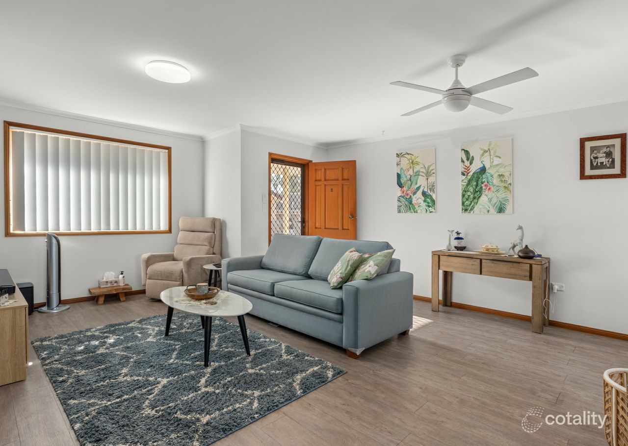 2/1 Casuarina Cl, Old Bar, NSW 2430