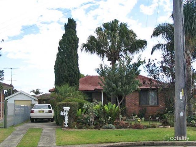 13 Burge Pl, Warilla, NSW 2528