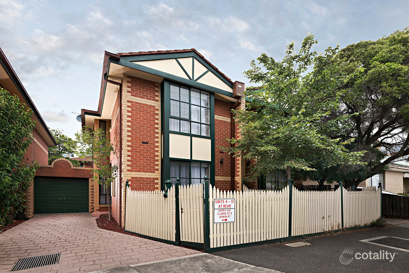 2/202-204 Glenlyon Rd, Brunswick East, VIC 3057