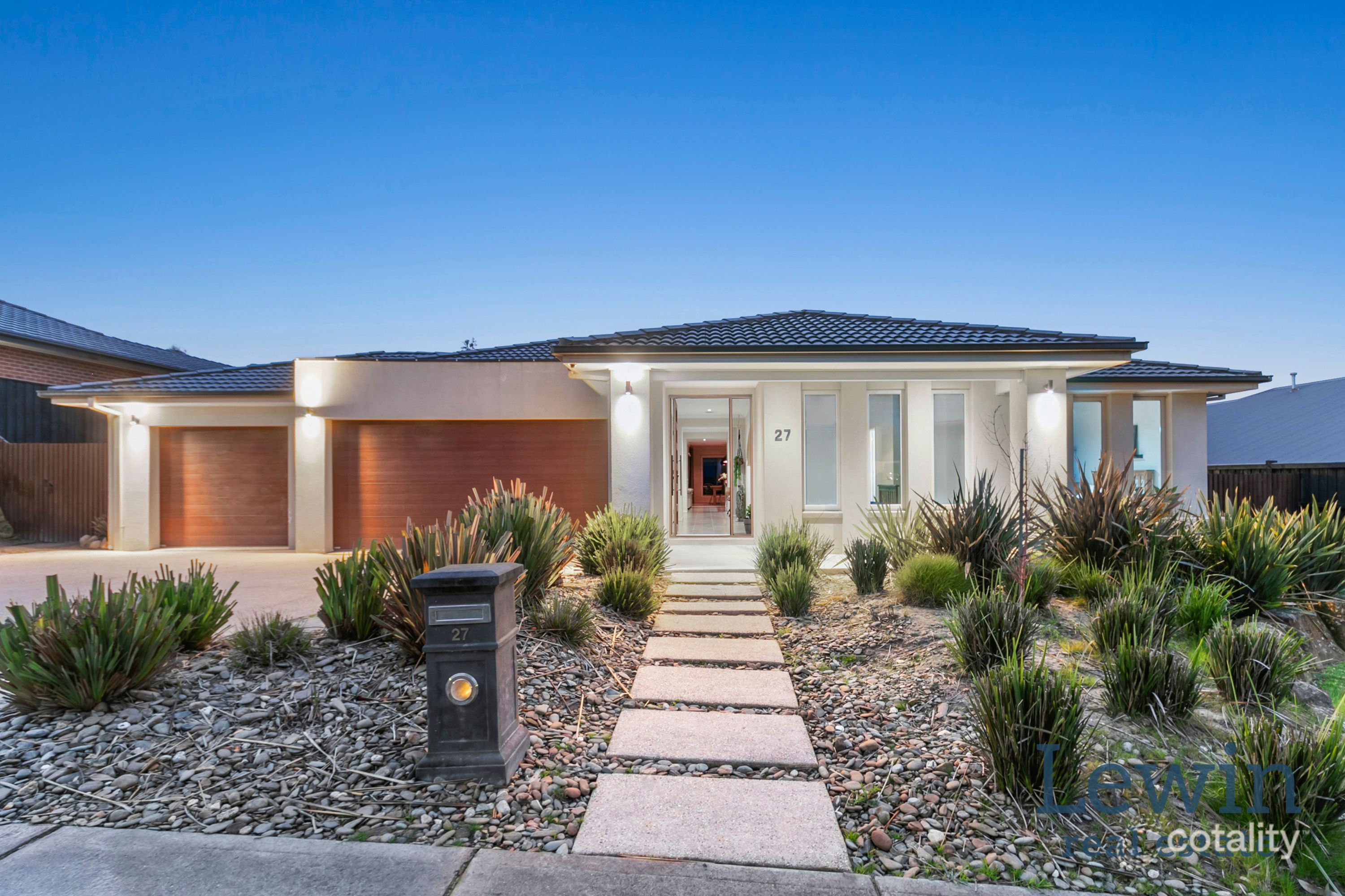 27 Finlow St, Botanic Ridge, VIC 3977