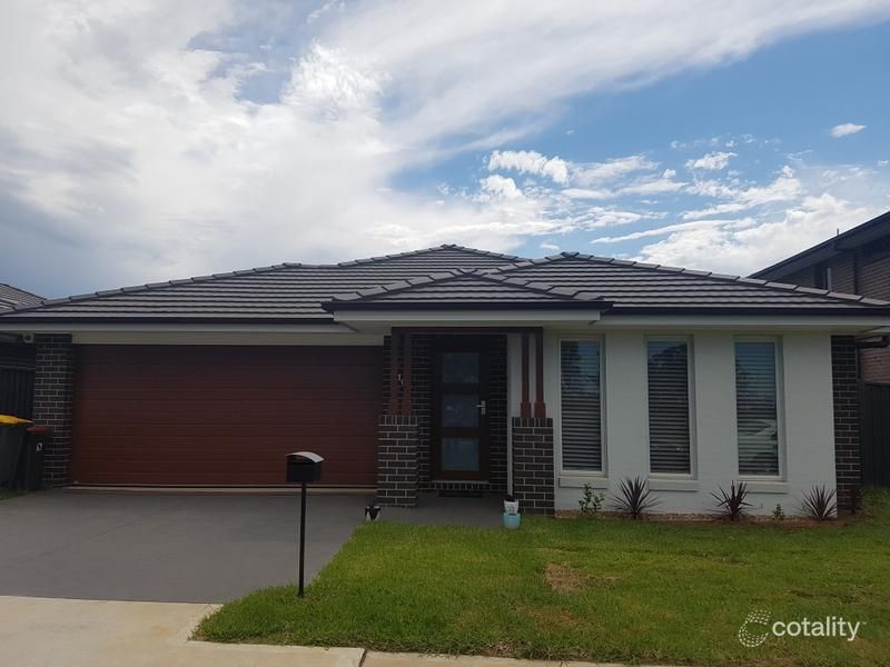 108 Village Cct, Gregory Hills, NSW 2557