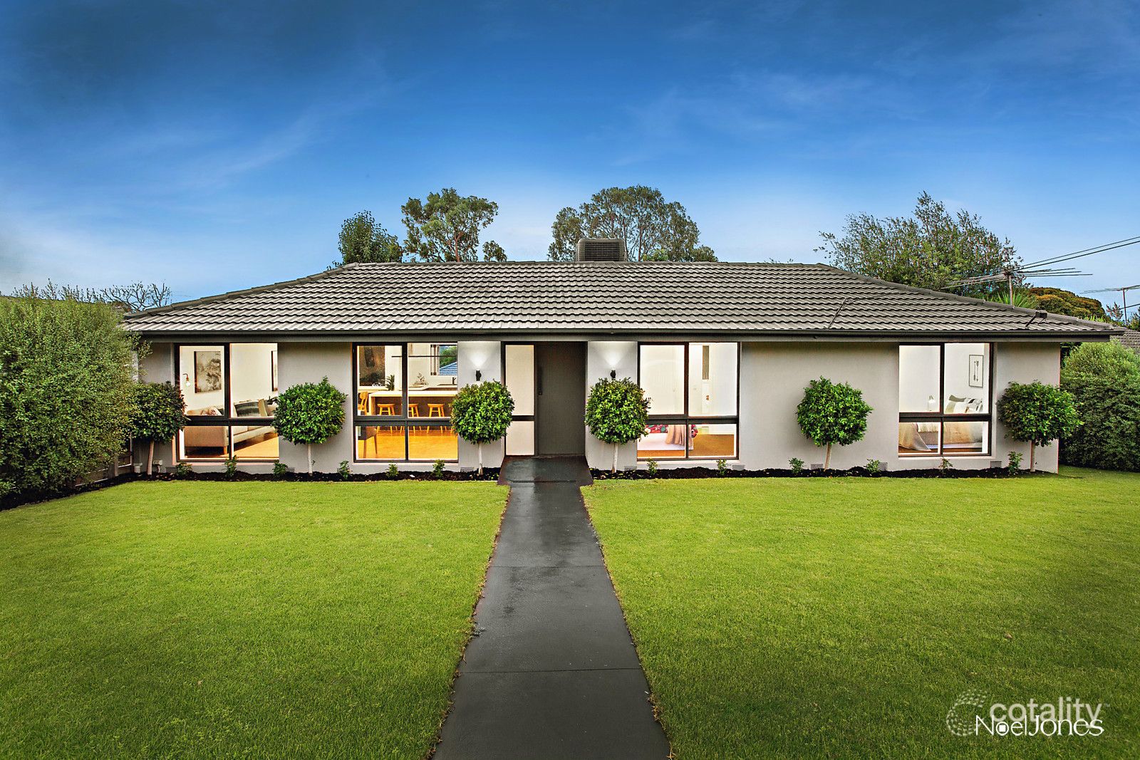 41 Vista Dr, Chirnside Park, VIC 3116