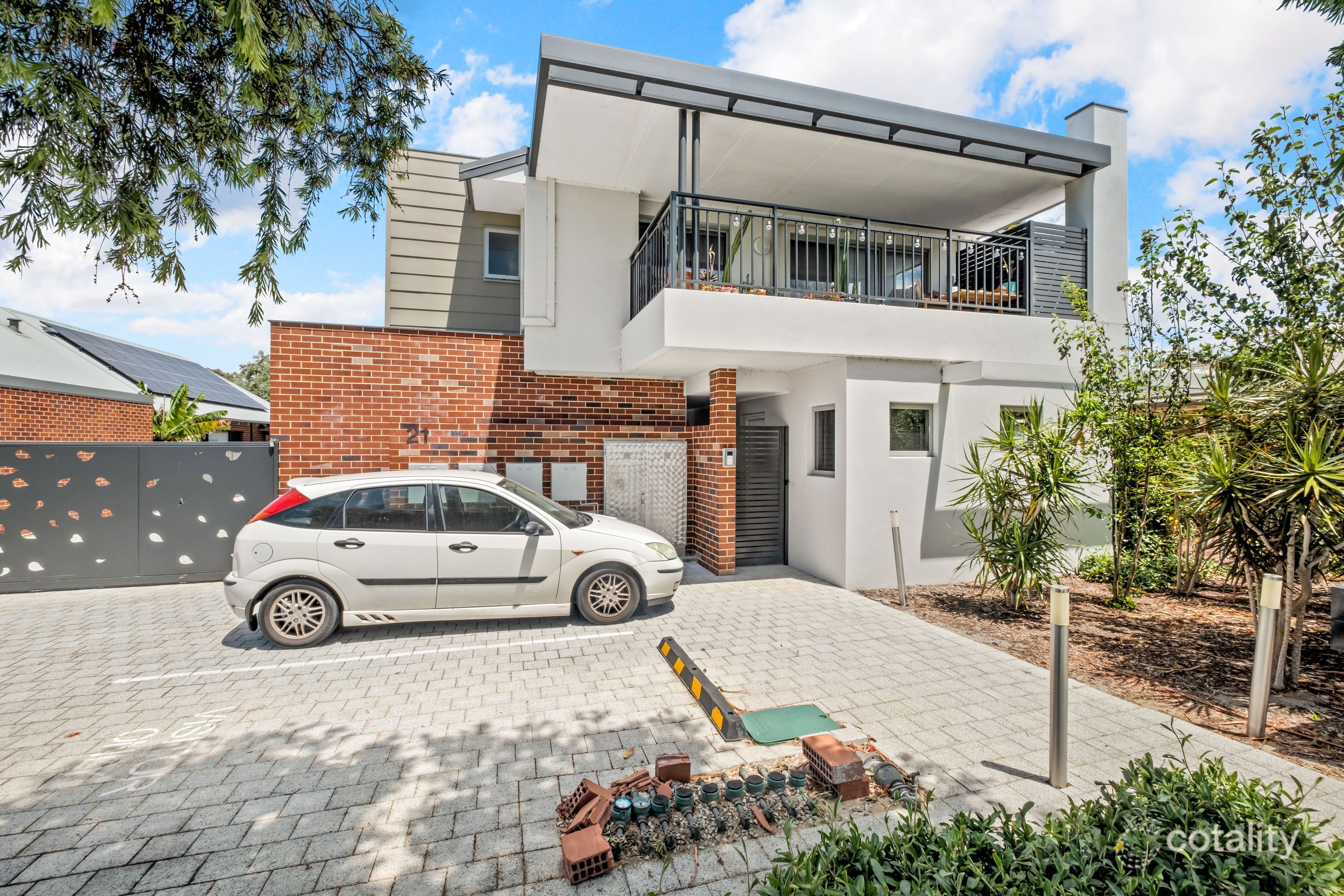1/21 Third Ave, Bassendean, WA 6054