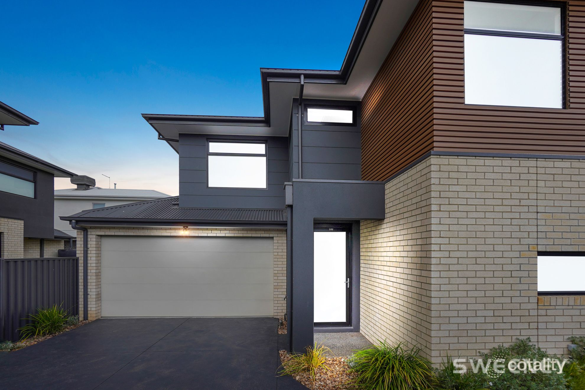 2/32 Cyclamen Ave, Altona North, VIC 3025