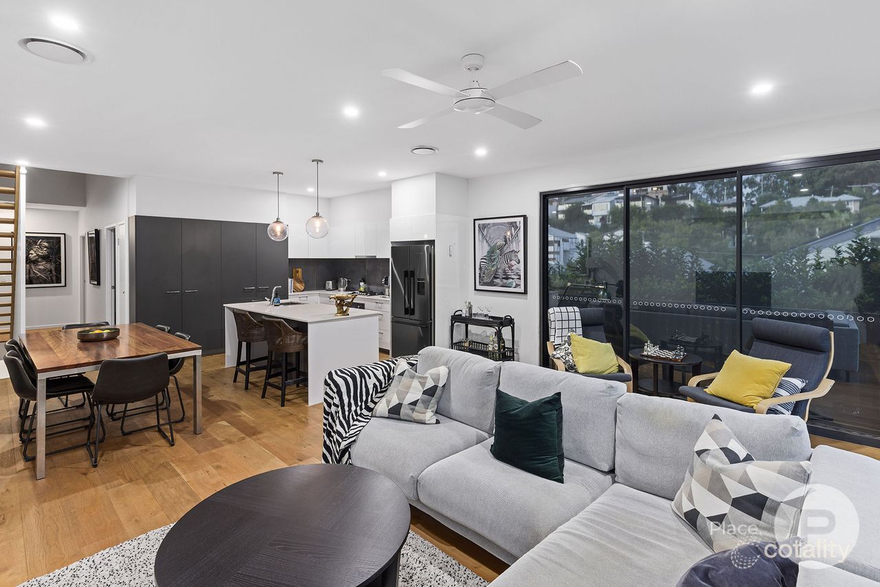 97 Thackeray St, Norman Park, QLD 4170