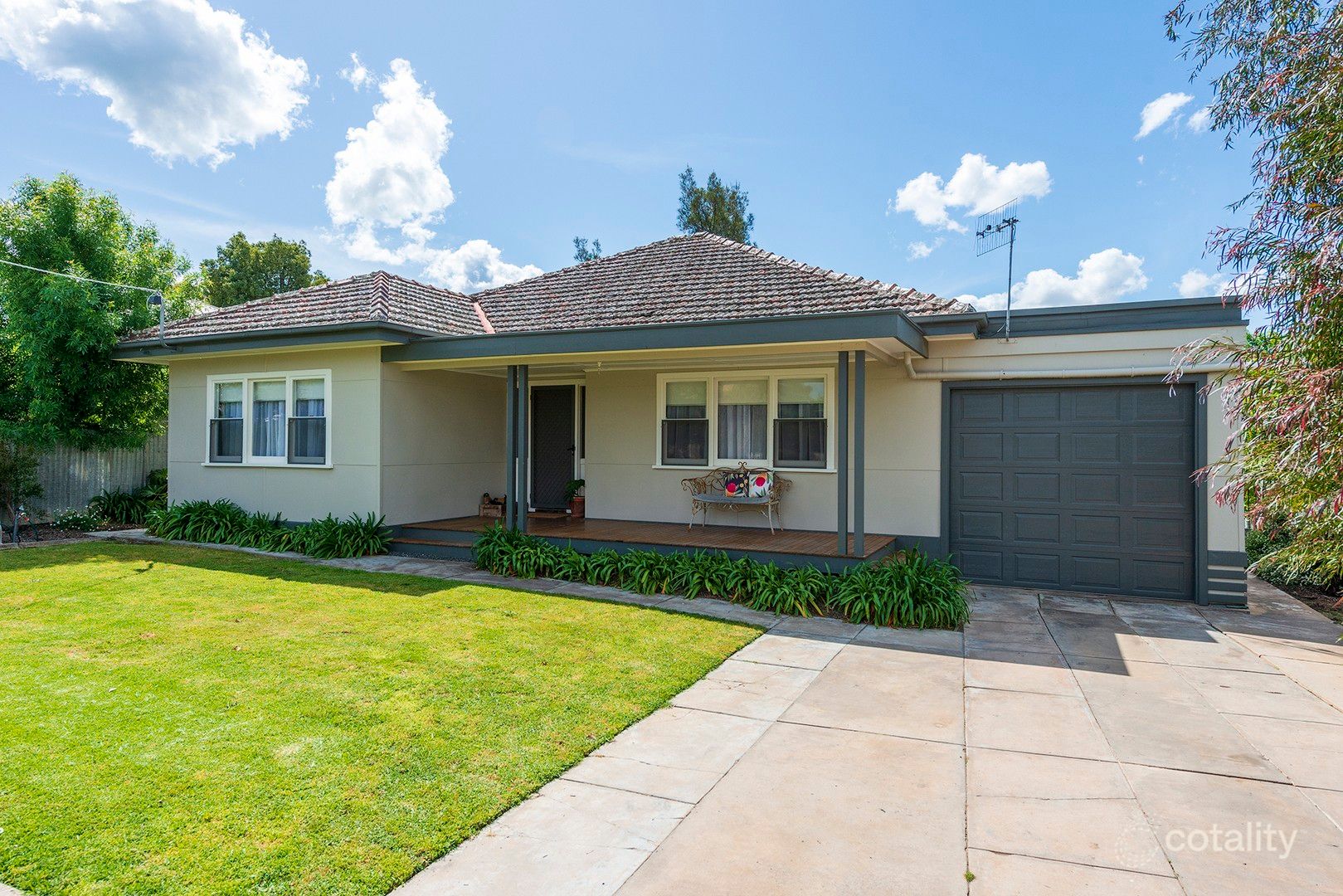 2 Baker St, Nhill, VIC 3418