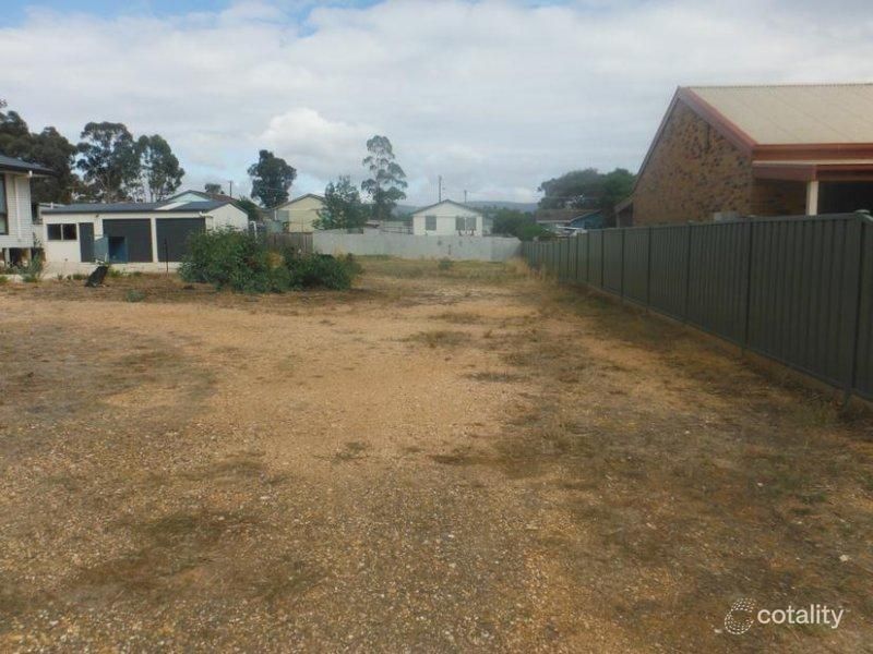 65 Charles St, Avoca, VIC 3467