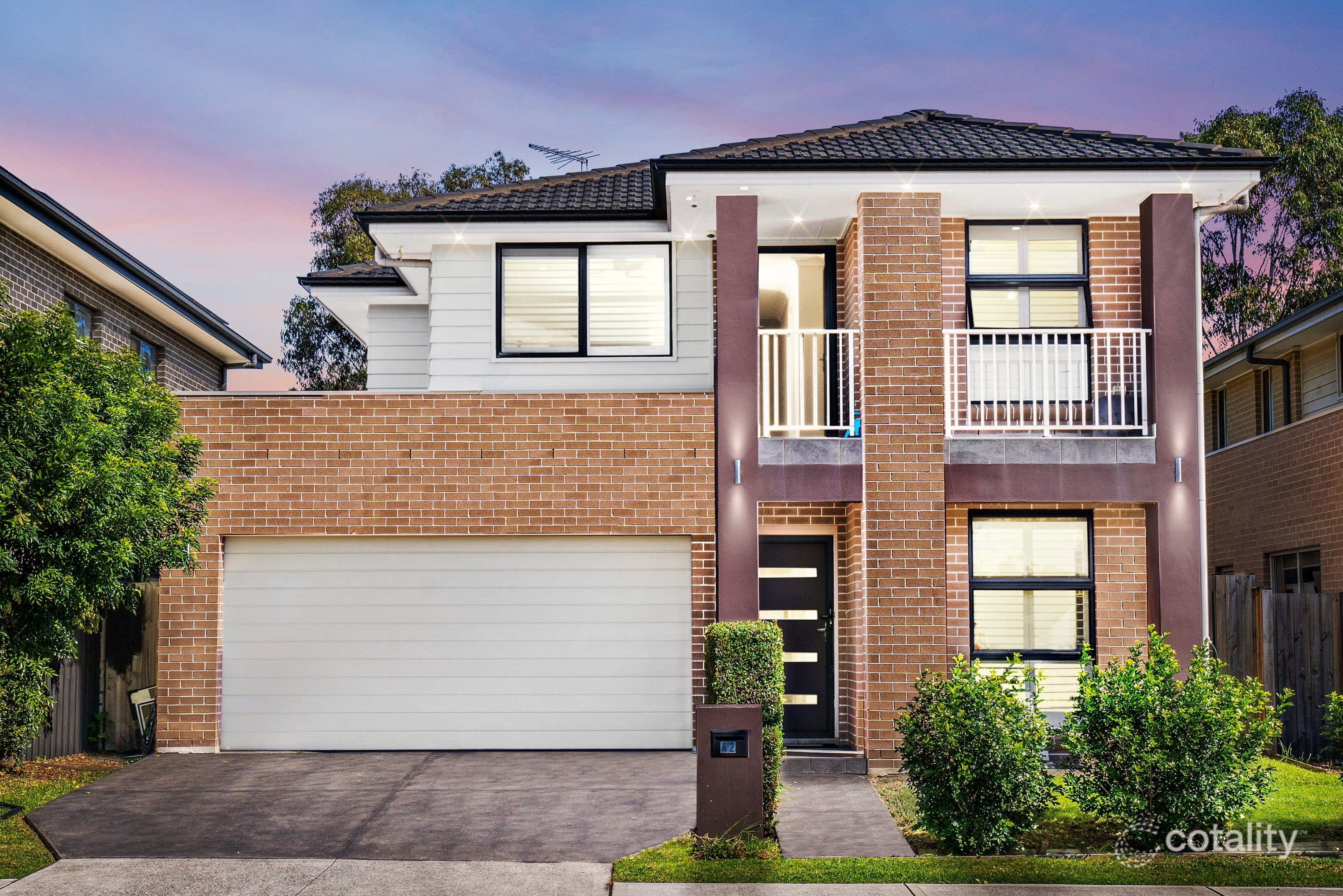 42 Pimlico Cres, Colebee, NSW 2761