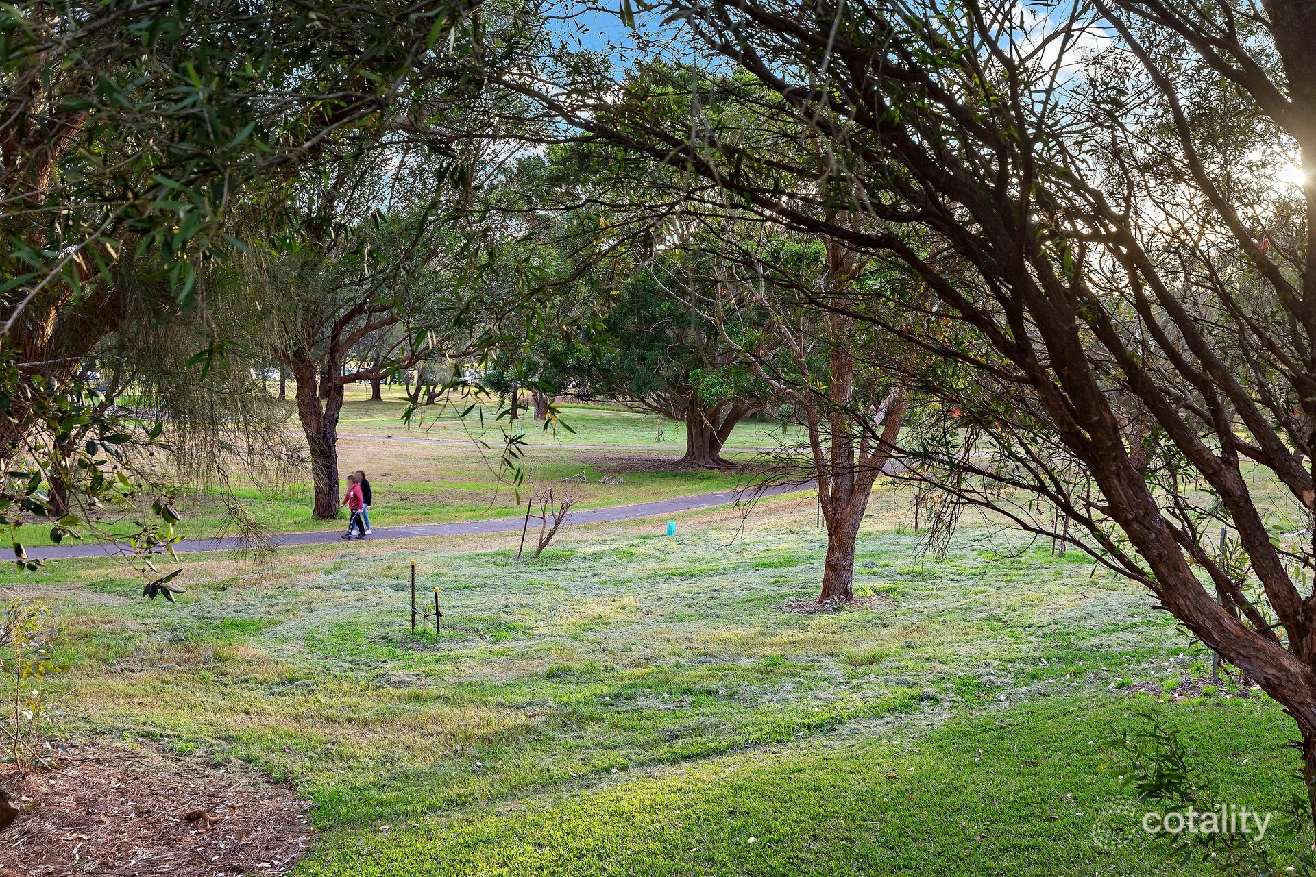 36 Hughes Cres, Kiama Downs, NSW 2533