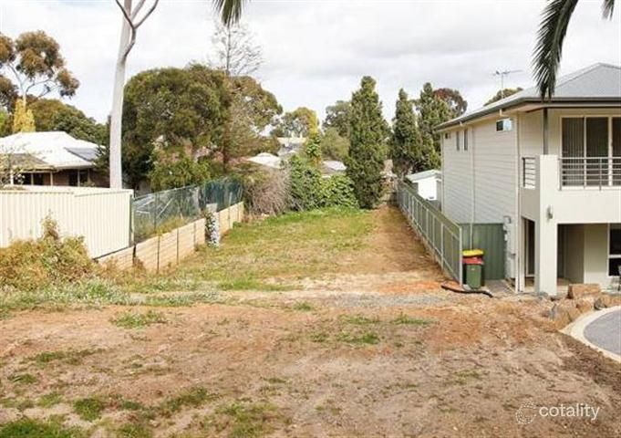 22 Blinkbrae Ave, Happy Valley, SA 5159
