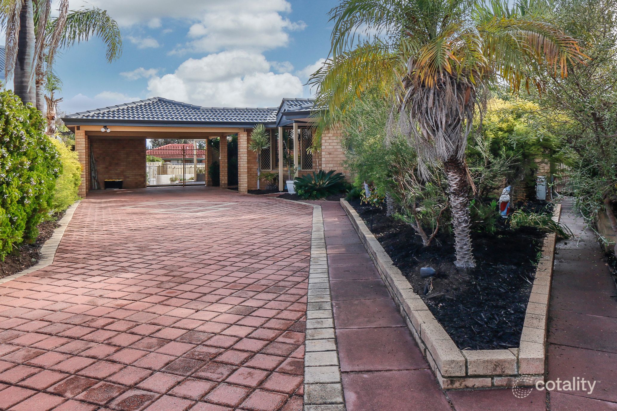 39 Rawlinna Hts, Ballajura, WA 6066