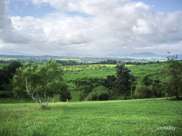 2 Marco Cl, Pin Gin Hill, QLD 4860
