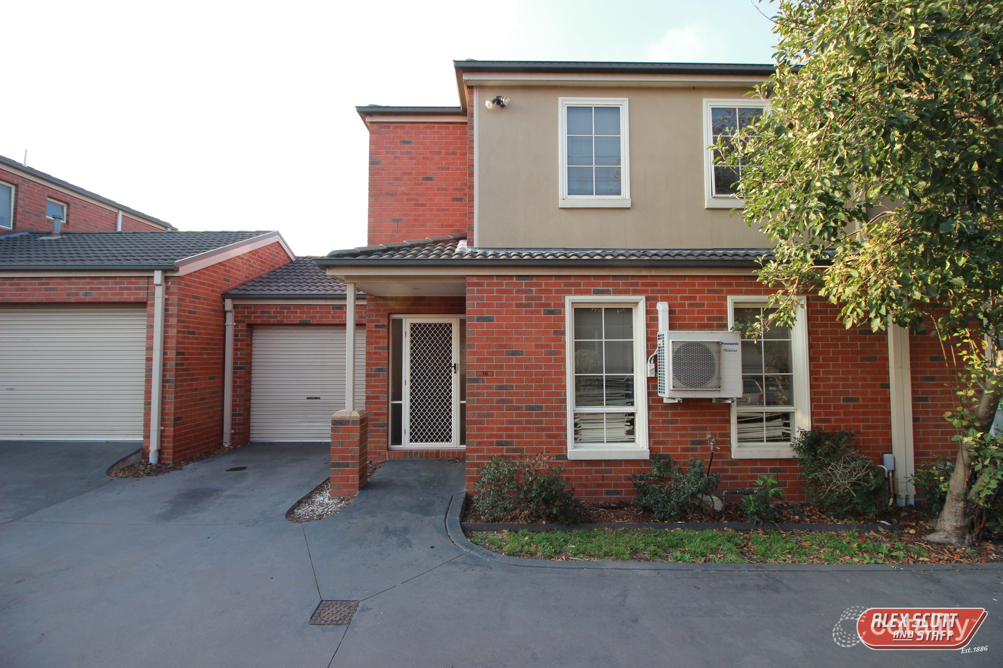 18/3 Young Rd, Hallam, VIC 3803