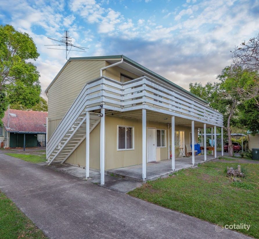 9 Clinton St, Coopers Plains, QLD 4108