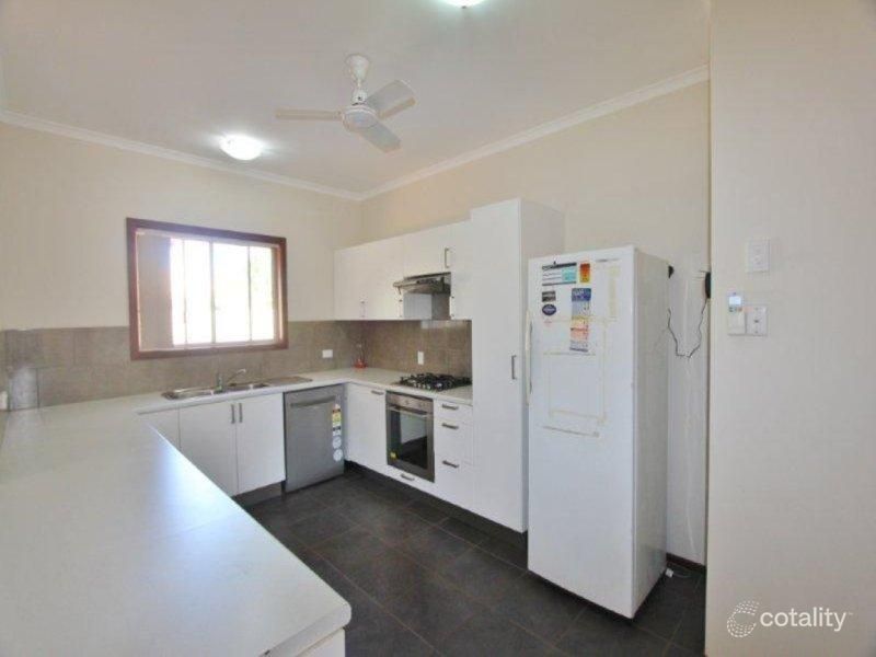 4 Hutton Ct, Nickol, WA 6714