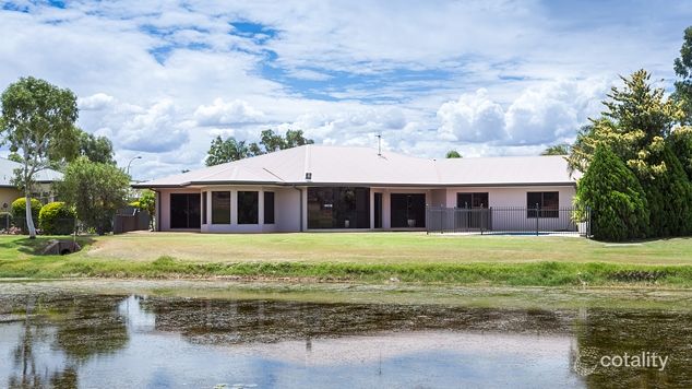 7 Higgins Ct, Desert Springs, NT 0870