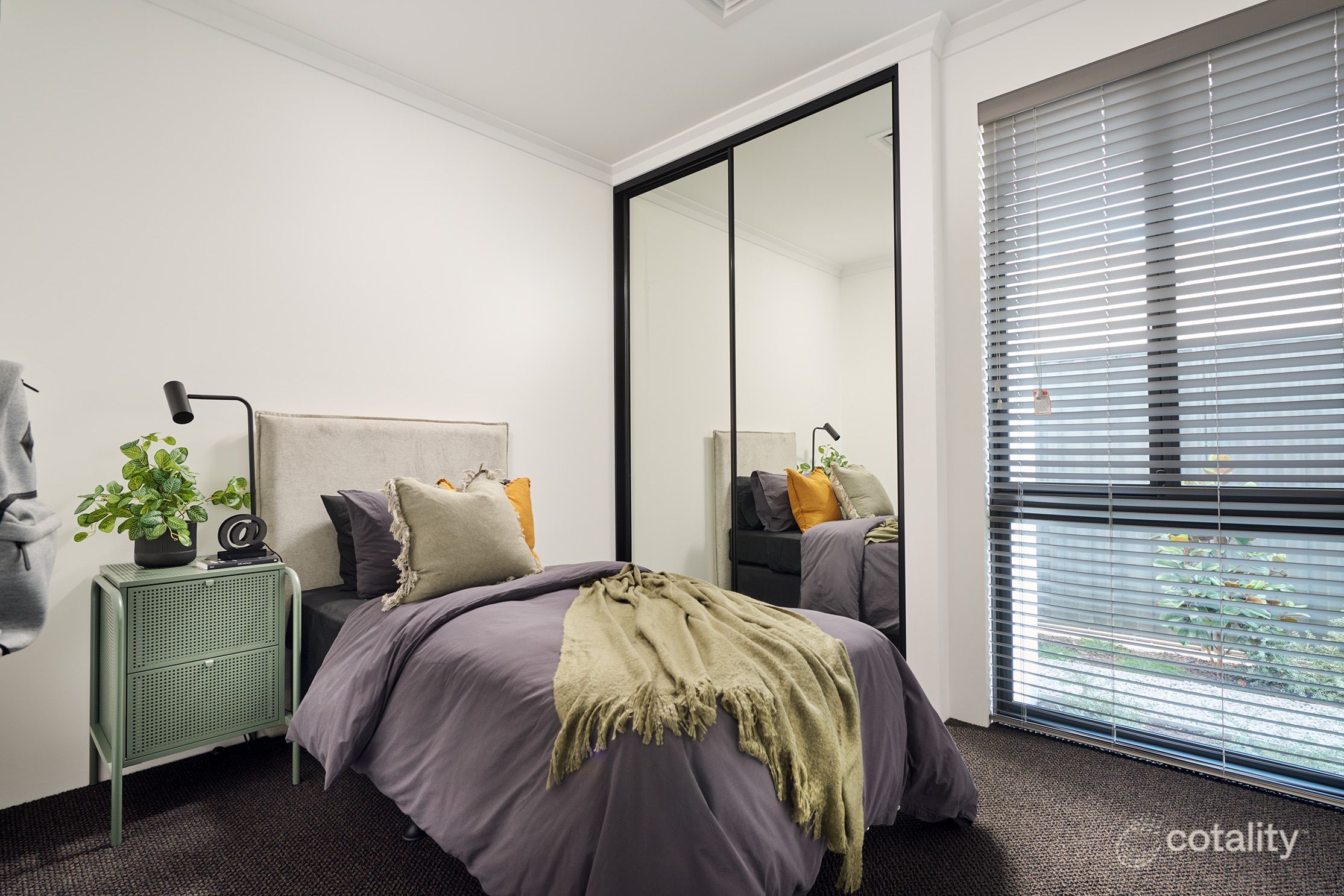 14 Crane Pl, Eglinton, WA 6034