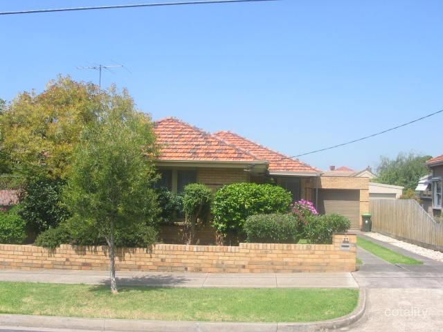 27 Woodlands Ave, Pascoe Vale South, VIC 3044