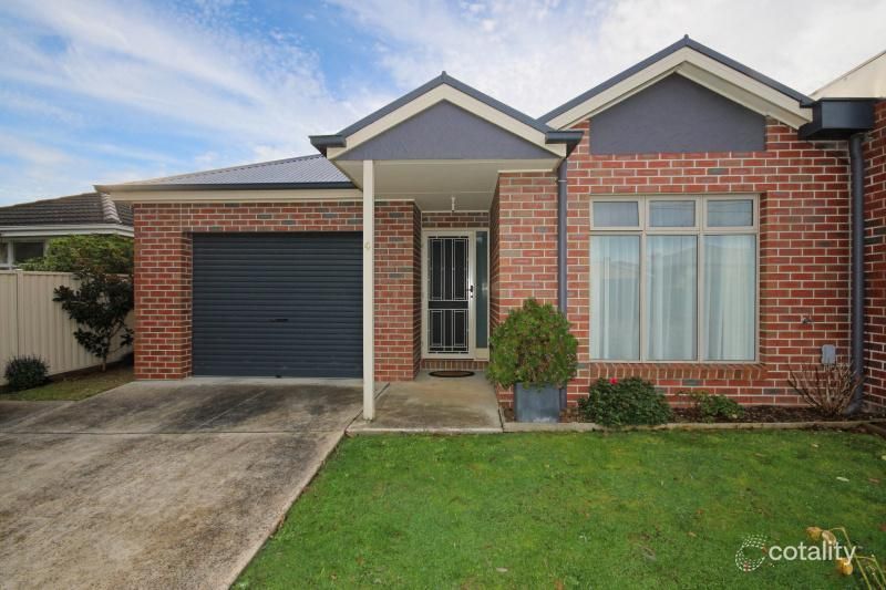 4/2a Kelvin Ave, Sebastopol, VIC 3356