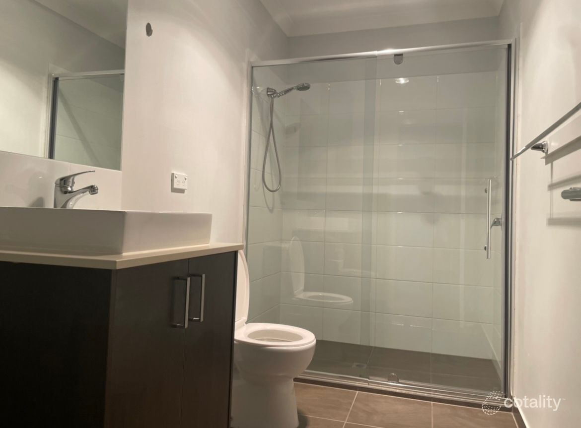 61 Furlong St, Craigieburn, VIC 3064