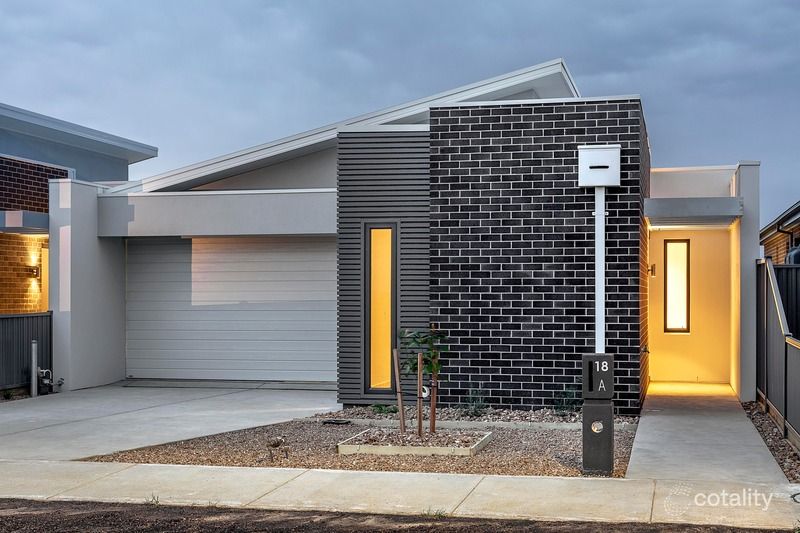 18a Longford Rd, Alfredton, VIC 3350