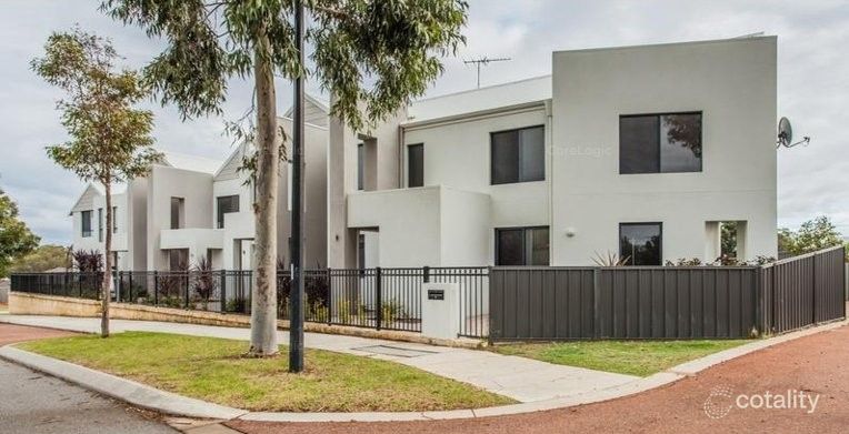 2/4 Ringwood Loop, Wellard, WA 6170