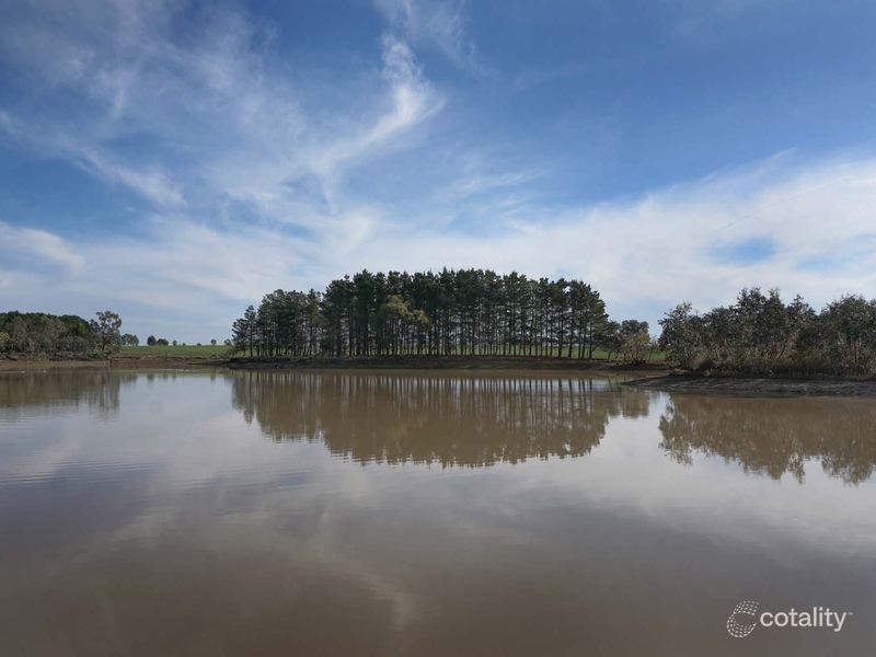 445 Creswick Rd, Clunes, VIC 3370