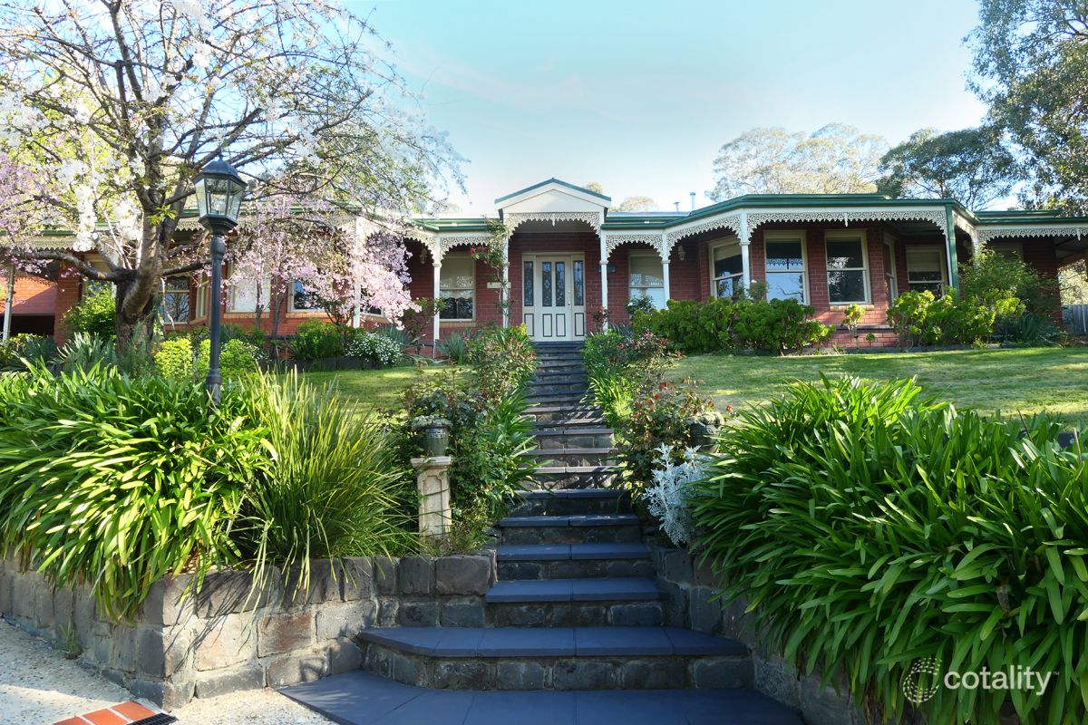 247 Oban Rd, Ringwood North, VIC 3134
