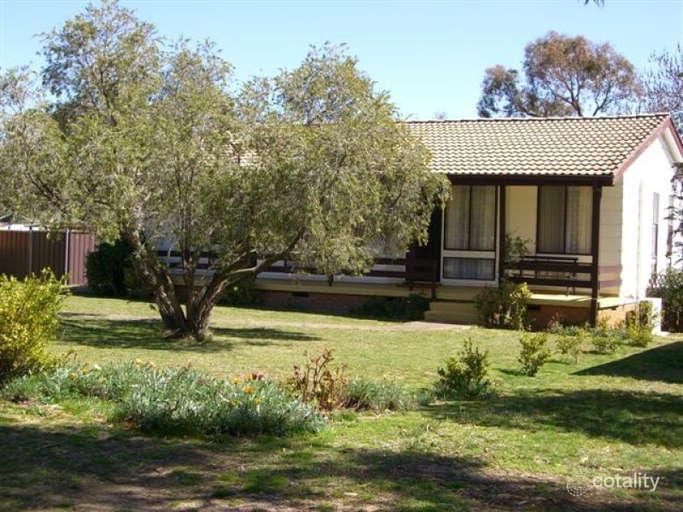 18 Currong Cres, Orange, NSW 2800