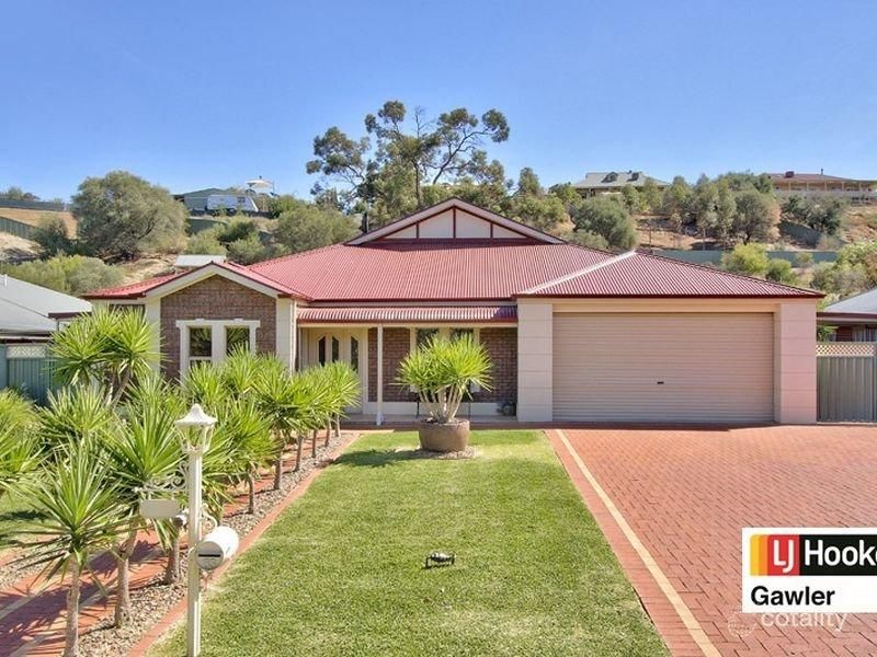 63 River View Dr, Hewett, SA 5118