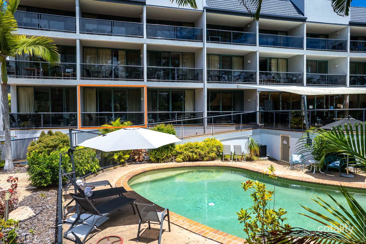 2/465 Esplanade, Torquay, QLD 4655