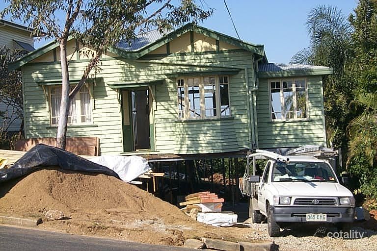 63 Philip St, Hawthorne, QLD 4171