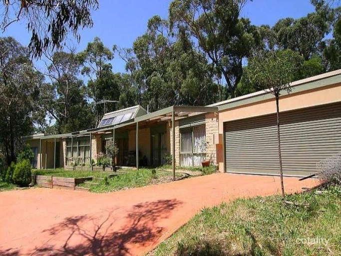 16 Horizon Rd, Selby, VIC 3159