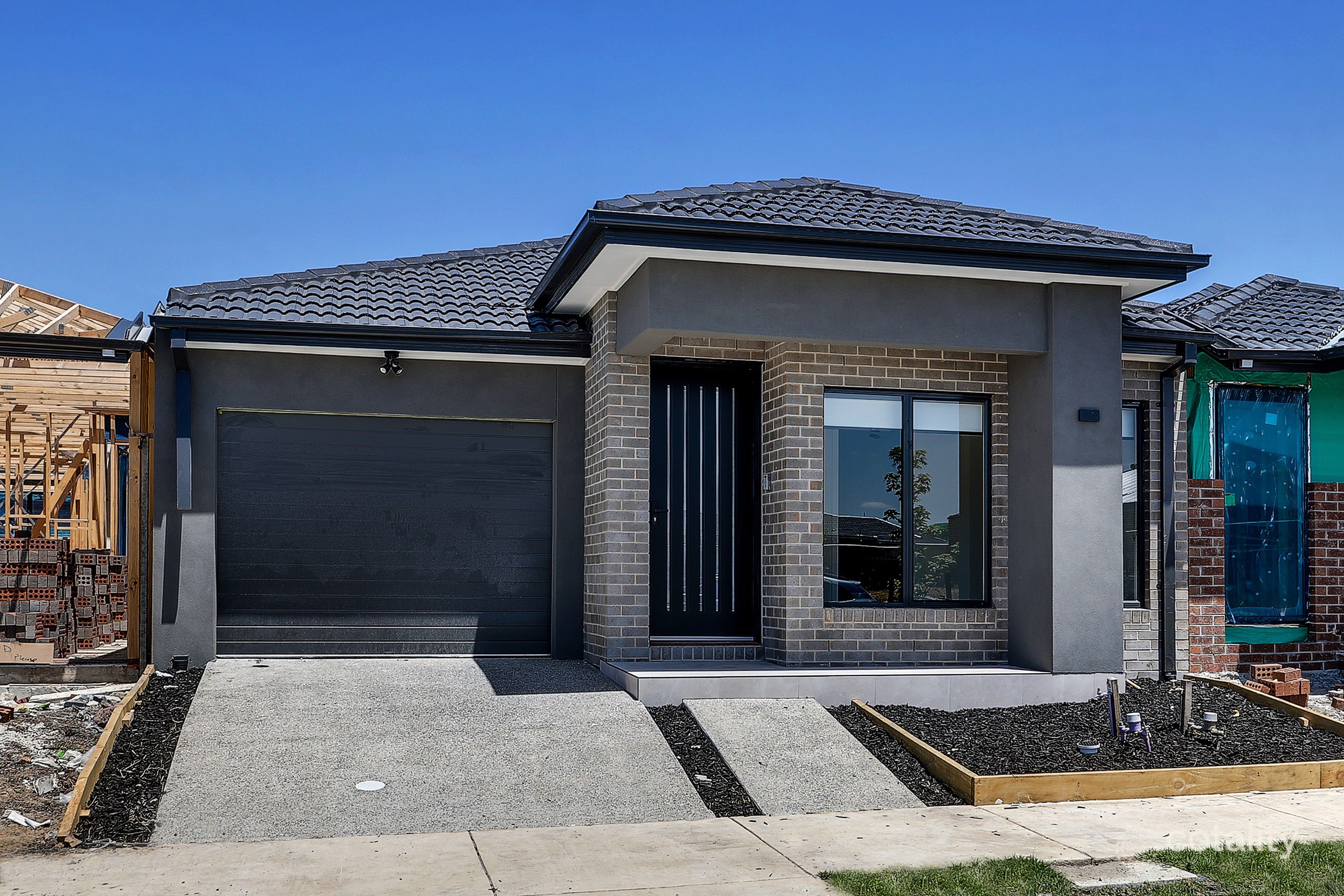 18 Ivory Rd, Donnybrook, VIC 3064