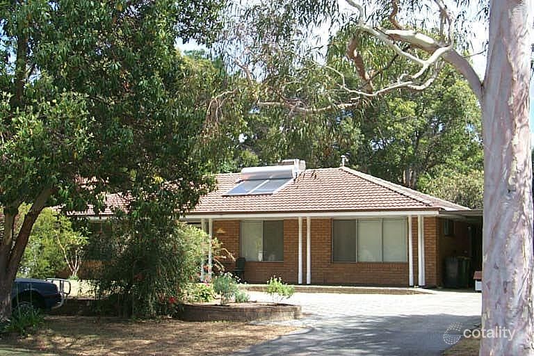 7 Stevington St, Kelmscott, WA 6111