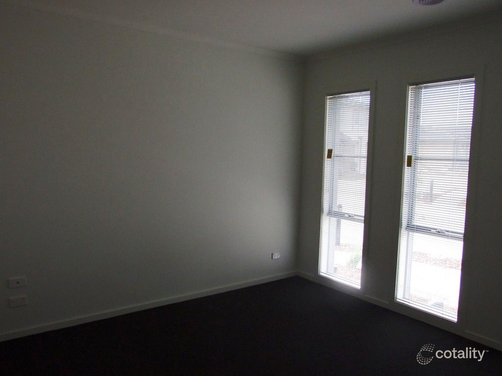 2 Flora Lane, Carrum Downs, VIC 3201