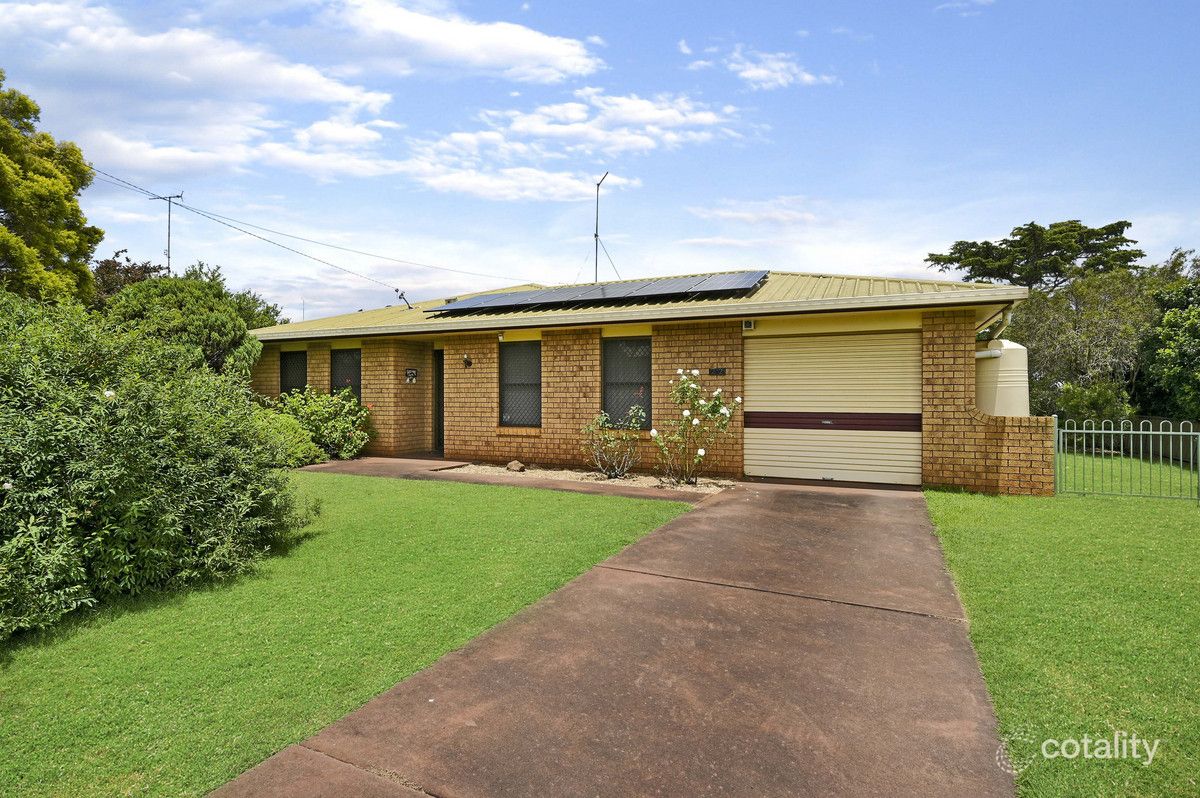 22 Banksia St, Newtown, QLD 4350