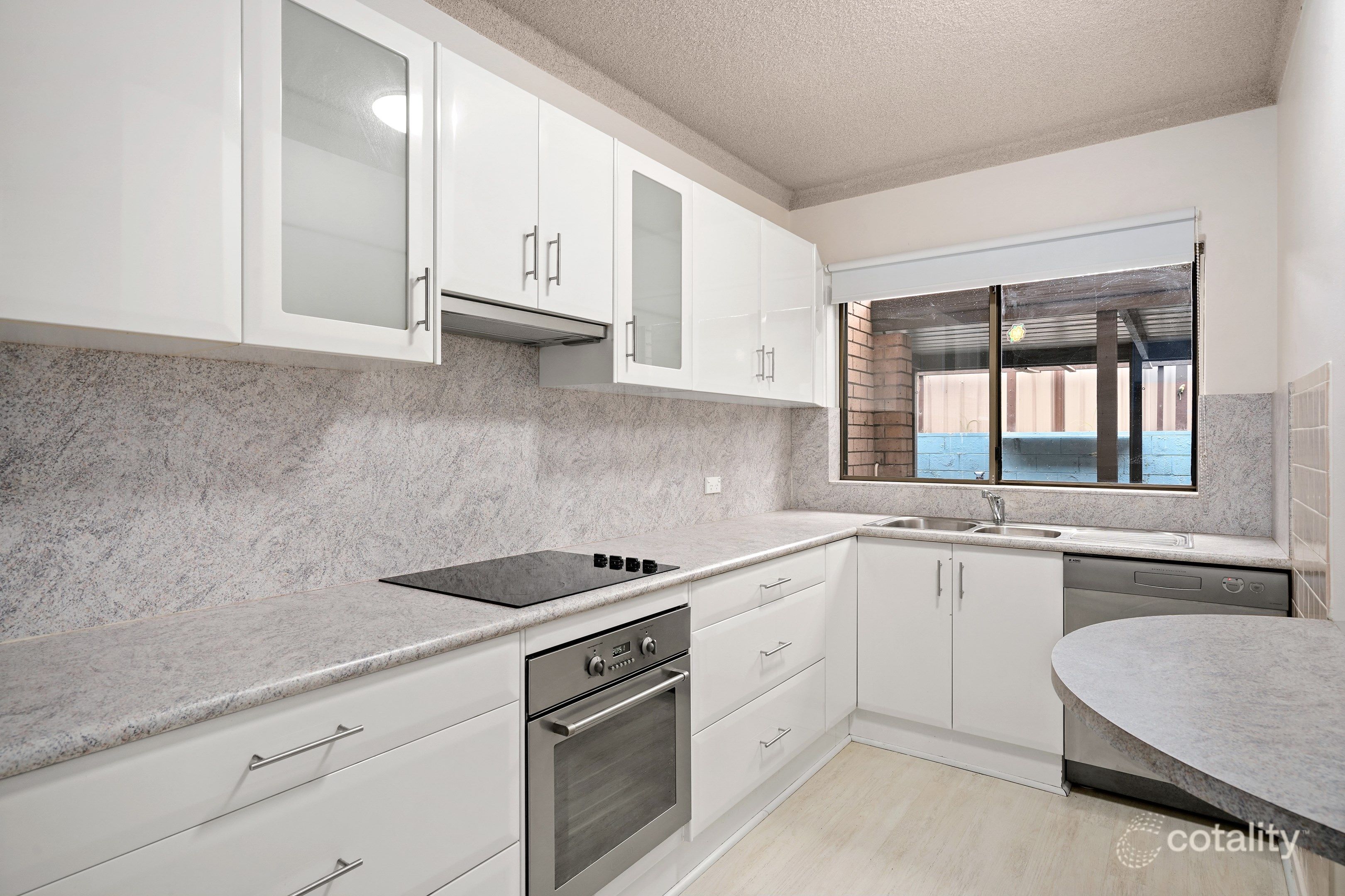 12/15 Lynn Ave, Point Frederick, NSW 2250