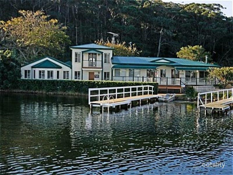 2 Kendall Cres, Burrill Lake, NSW 2539