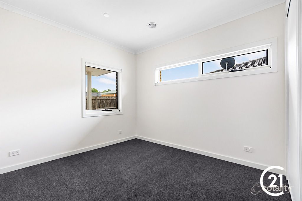 6b Jacqueline Pl, Pakenham, VIC 3810