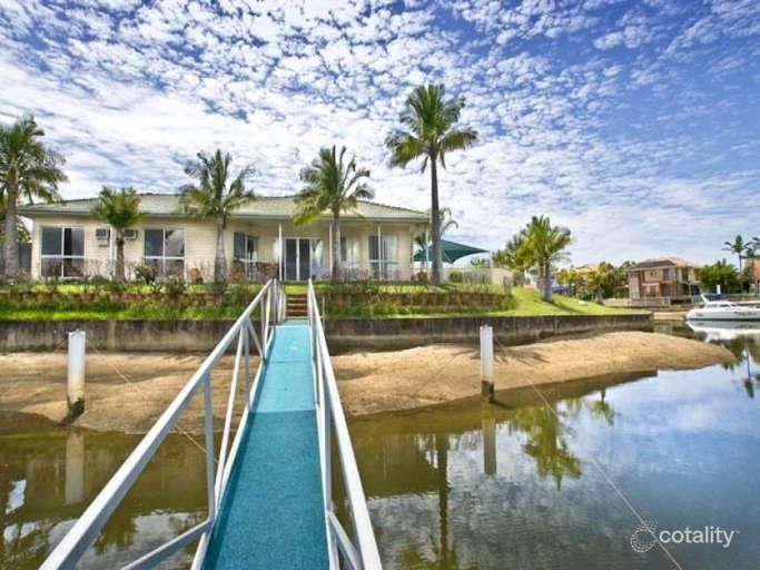 9 Ranger Ct, Newport, QLD 4020
