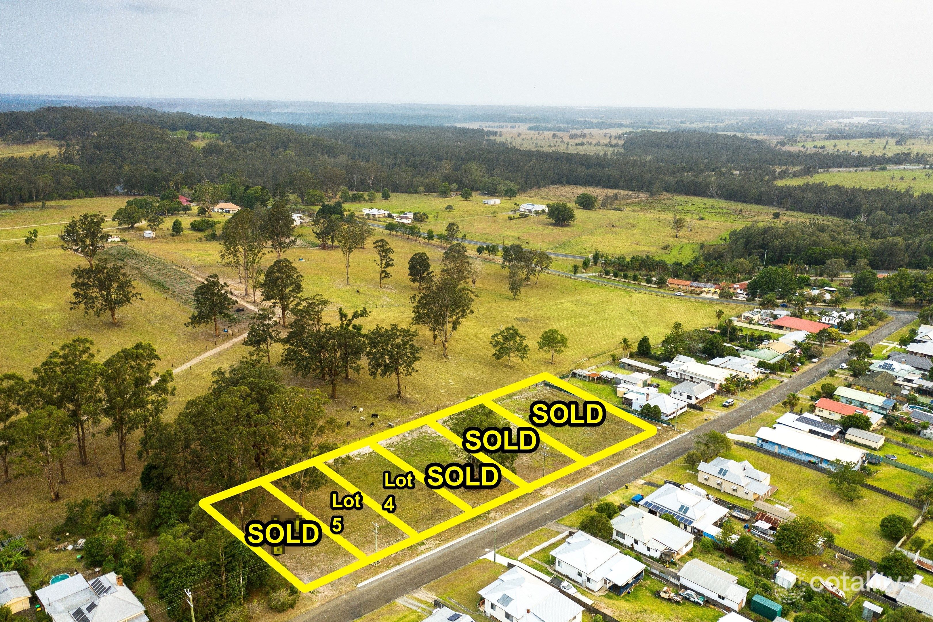 5 Bangalow Rd, Coopernook, NSW 2426