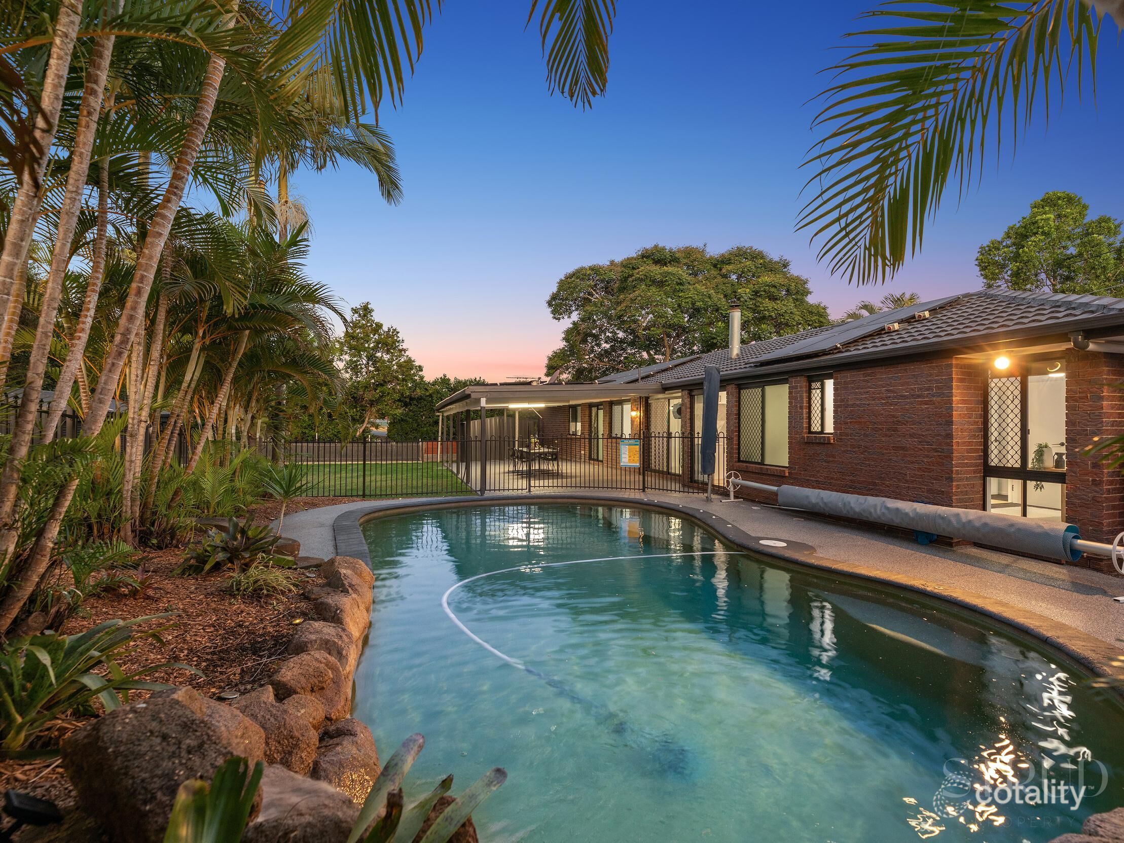 16 Brisbane St, Churchill, QLD 4305