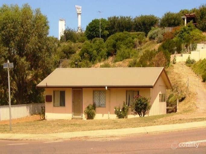 4 Hughes Rd, West Beach, WA 6450