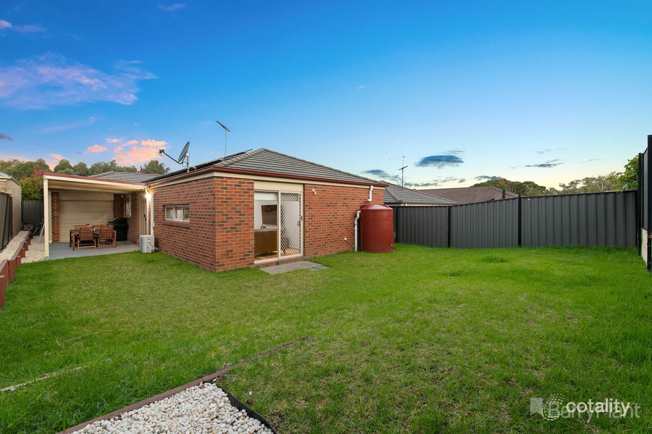 128 Windermere Bvd, Pakenham, VIC 3810