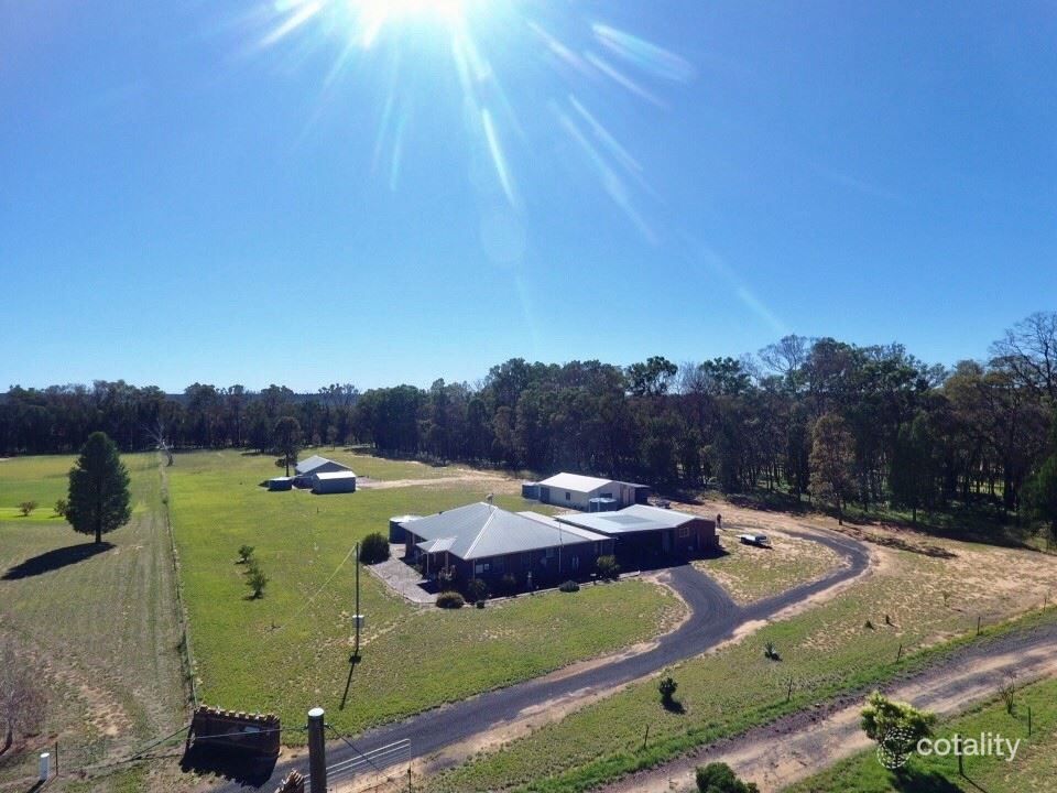 29 John Ward Pl, Coonabarabran, NSW 2357