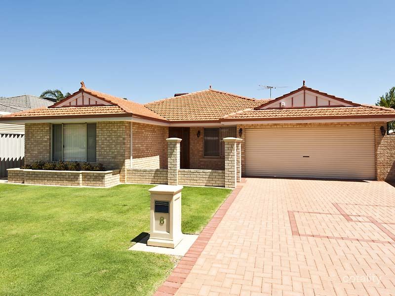 8 Prichard Pl, Canning Vale, WA 6155